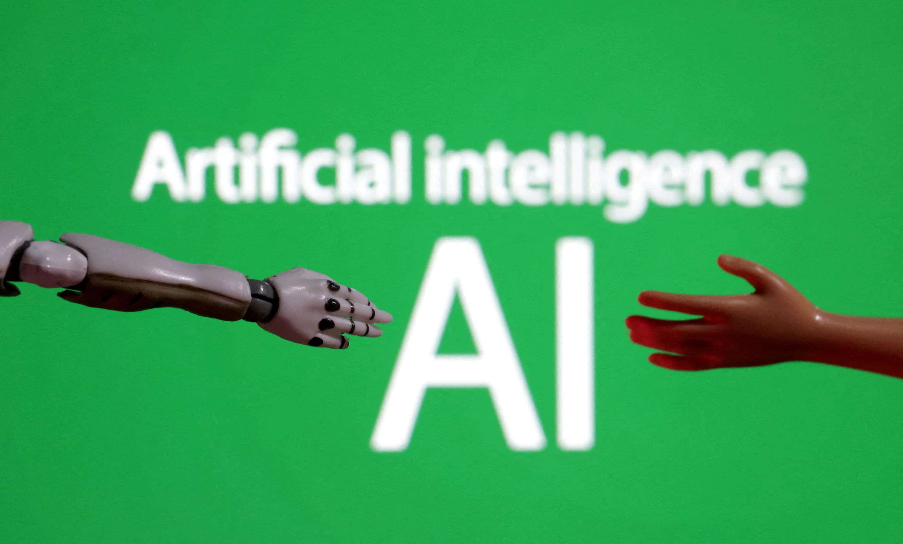 AI startups drive VC funding resurgence, capturing record US investment in  2024   Reuters